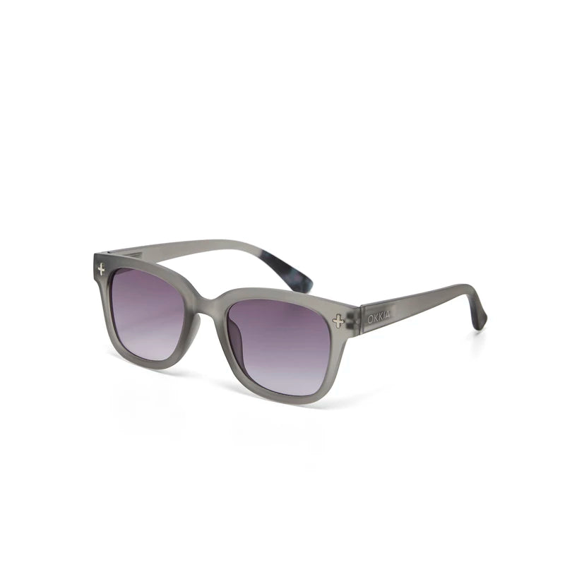 Giovanni Transparant smokey grey OK012